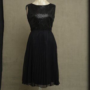 Tahari Arthur S. Levine Evening Dress, Size 8, Black colour